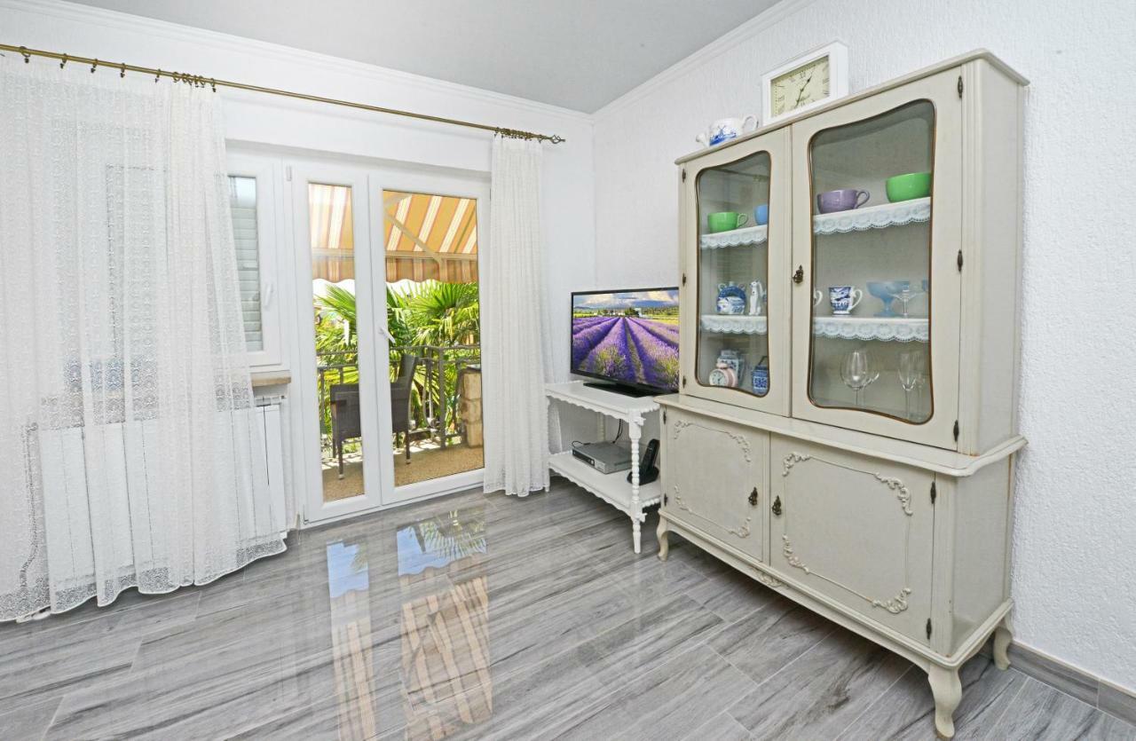 Apartments Nela Poreč Extérieur photo